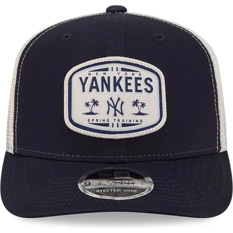 cappellino-trucker-blu-navy-9seventy-stretch-snap-patch-dei-new-york-yankees-mlb-di-new-era