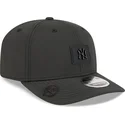 sort-buet-snapback-kasket-9seventy-stretch-snap-clubhouse-fra-new-york-yankees-mlb-fra-new-era
