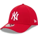 cappellino-curvo-rosso-regolabile-39thirty-m-crown-a-frame-dei-new-york-yankees-mlb-di-new-era