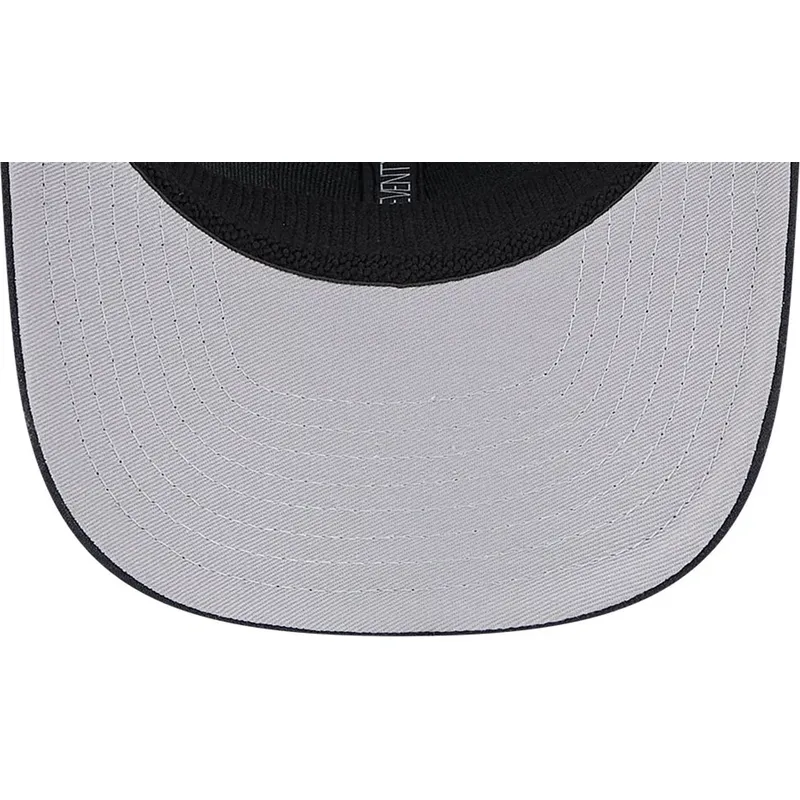 marinebla-trucker-kasket-9seventy-stretch-snap-evergreen-fra-atlanta-braves-mlb-fra-new-era