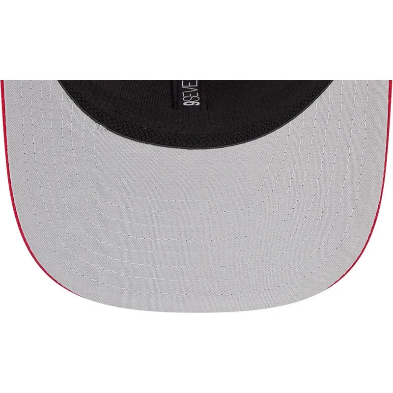 casquette-trucker-rouge-9seventy-stretch-snap-evergreen-philadelphia-phillies-mlb-new-era