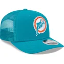czapka-trucker-niebieska-9seventy-stretch-snap-evergreen-helmet-miami-dolphins-nfl-new-era