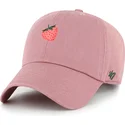 cappellino-curvo-rosa-regolabile-strawberry-fruit-clean-up-base-runner-icon-di-47-brand