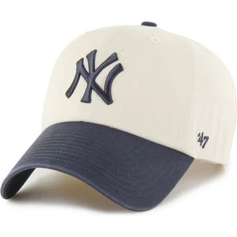 Beige und marineblaue gebogene verstellbare Kappe Clean Up Two Tone No Loop Label der New York Yankees MLB von 47 Brand