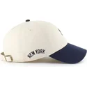 casquette-courbee-beige-et-bleue-marine-ajustable-clean-up-base-runner-sure-shot-two-tone-new-york-yankees-mlb-47-brand