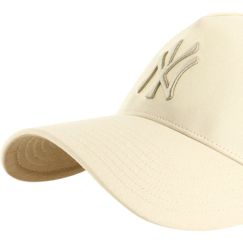 bezowa-czapka-z-daszkiem-snapback-z-bezowym-logo-mvp-dt-sure-shot-two-tone-cotton-new-york-yankees-mlb-od-47-brand