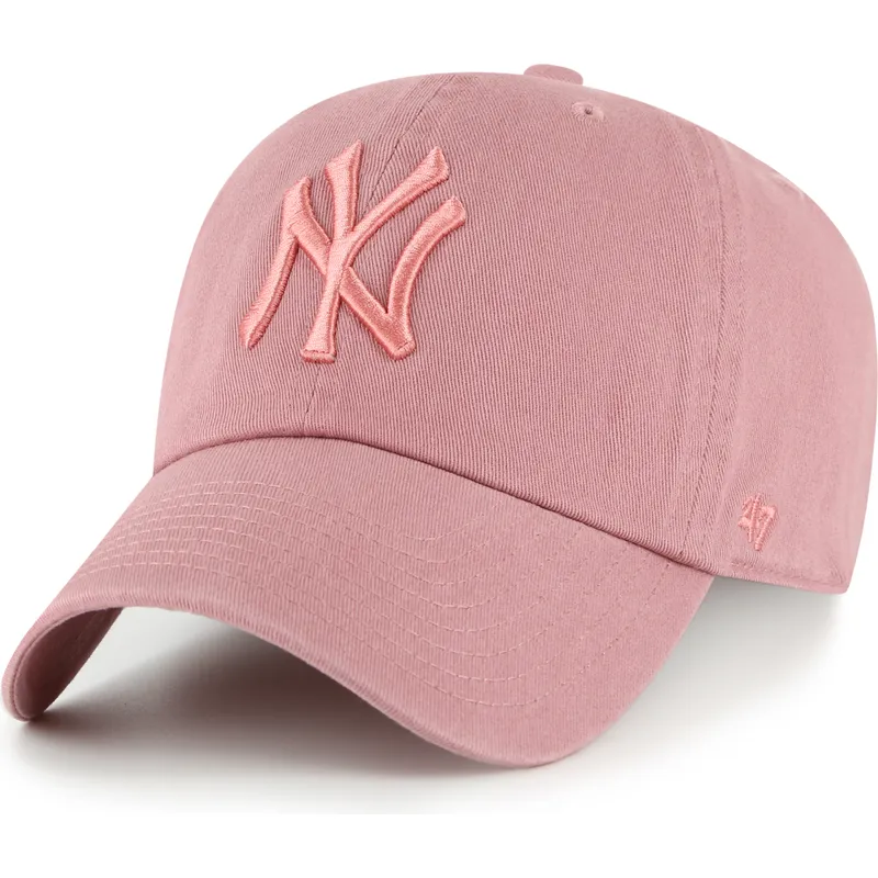 lyserod-justerbar-buet-kasket-med-lyserodt-clean-up-logo-fra-new-york-yankees-mlb-fra-47-brand
