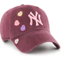 petten-gebogen-rood-verstelbaar-clean-up-candy-heart-van-new-york-yankees-mlb-van-47-brand