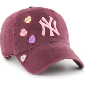 47 Brand Curved Brim Clean Up Candy Heart New York Yankees MLB Maroon Adjustable Cap