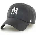 svart-justerbar-kurvad-keps-clean-up-brrr-fran-new-york-yankees-mlb-av-47-brand