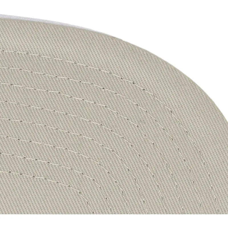 mitchell-ness-flat-brim-old-cut-chicago-bulls-nba-white-red-and-black-snapback-cap