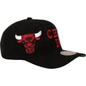 casquette-courbee-noire-snapback-busted-pro-chicago-bulls-nba-mitchell-ness