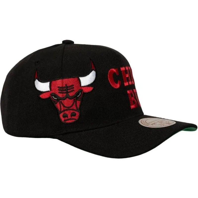 cappellino-curvo-nero-snapback-busted-pro-di-chicago-bulls-nba-di-mitchell-ness