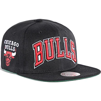 Sort flad snapback-kasket Triple Play fra Chicago Bulls NBA af Mitchell & Ness