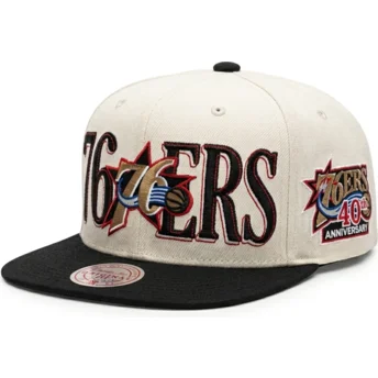 Mitchell & Ness Flat Brim Across The Board Philadelphia 76ers NBA Black and Beige Snapback Cap