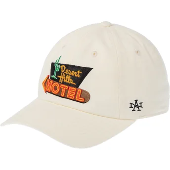 Petten gebogen beige verstelbaar Desert Hill Motel Ballpark van American Needle