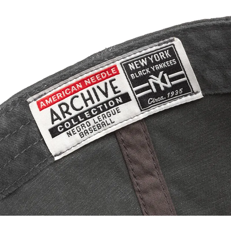 petten-gebogen-zwart-verstelbare-band-archive-van-new-york-black-yankees-mlb-van-american-needle