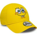 gelbe-gebogene-verstellbare-kinderkappe-9forty-face-von-spongebob-von-new-era