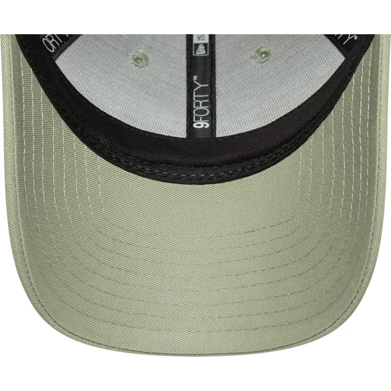 cap-gebogen-green-adjustable-strap-9forty-van-new-era