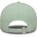 grune-gebogene-verstellbare-damenkappe-9forty-mini-cord-der-new-york-yankees-mlb-von-new-era
