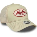 petten-gebogen-beige-snapback-9forty-m-crown-van-new-era