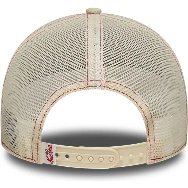 petten-gebogen-beige-snapback-9forty-m-crown-van-new-era petten-gebogen-beige-snapback-9forty-m-crown-van-new-era