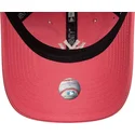petten-gebogen-roze-verstelbare-band-9twenty-league-essential-midi-van-new-york-yankees-mlb-van-new-era
