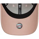 cappellino-curvo-rosa-regolabile-con-logo-rosa-da-donna-9forty-league-essential-dei-new-york-yankees-mlb-di-new-era