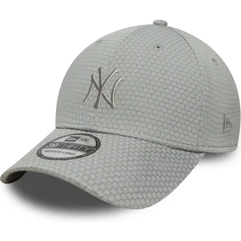 Gorra curva gris ajustada 39THIRTY Stretch Mesh de New York Yankees MLB de New Era