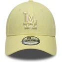 petten-gebogen-geel-verstelbare-band-9forty-team-outline-van-los-angeles-dodgers-mlb-van-new-era