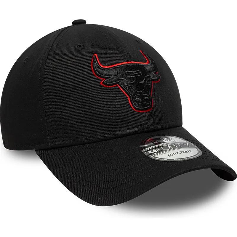 schwarze-verstellbare-curved-cap-mit-schwarzem-logo-9forty-team-outline-der-chicago-bulls-nba-von-new-era