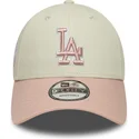 cappellino-curvo-beige-e-rosa-regolabile-con-logo-rosa-9forty-world-series-patch-dei-los-angeles-dodgers-mlb-di-new-era
