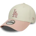 petten-gebogen-beige-verstelbare-band-rosa-rosa-9forty-world-series-patch-van-los-angeles-dodgers-mlb-van-new-era