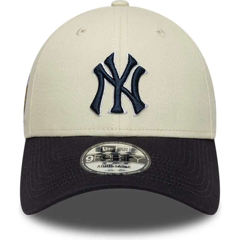 cappellino-curvo-beige-e-blu-navy-regolabile-con-logo-blu-navy-9forty-world-series-dei-new-york-yankees-mlb-di-new-era