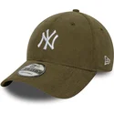 petten-gebogen-groen-verstelbare-band-9forty-soft-cord-van-new-york-yankees-mlb-van-new-era