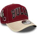 gorra-curva-roja-y-beige-snapback-e-frame-city-icon-de-chicago-bulls-nba-de-new-era