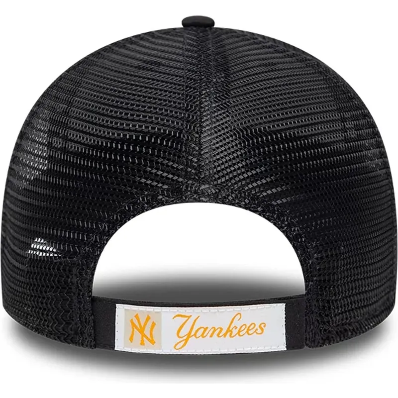 petten-gebogen-marineblauw-verstelbare-band-9forty-homefield-midi-van-new-york-yankees-mlb-van-new-era