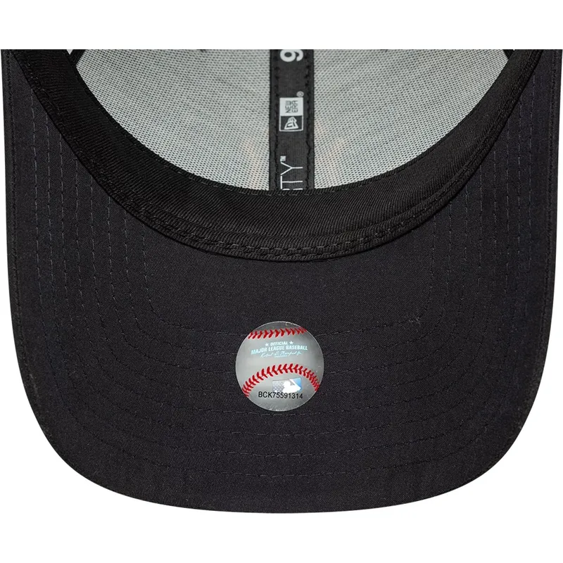 petten-gebogen-marineblauw-verstelbaar-9forty-homefield-midi-van-new-york-yankees-mlb-van-new-era