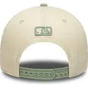 petten-gebogen-beige-snapback-9forty-m-crown-side-script-van-los-angeles-dodgers-mlb-van-new-era