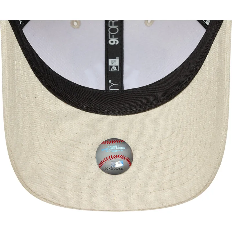 cap-gebogen-beige-snapback-9forty-m-crown-linen-van-new-york-yankees-mlb-van-new-era cap-gebogen-beige-snapback-9forty-m-crown-linen-van-new-york-yankees-mlb-van-new-era