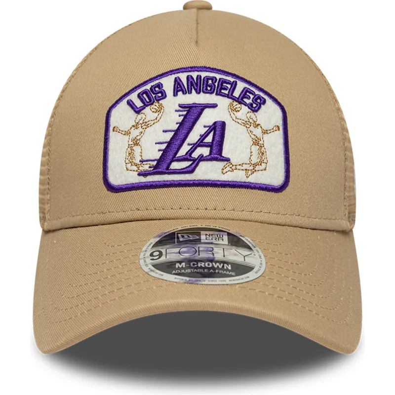petten-gebogen-beige-snapback-9forty-m-crown-a-frame-van-los-angeles-lakers-nba-van-new-era