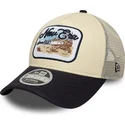 petten-gebogen-beige-snapback-9forty-m-crown-a-frame-van-new-era