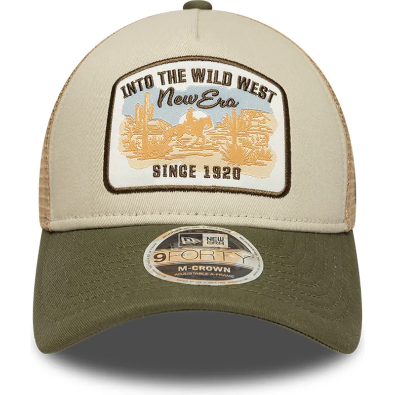 petten-gebogen-beige-snapback-9forty-m-crown-a-frame-van-new-era
