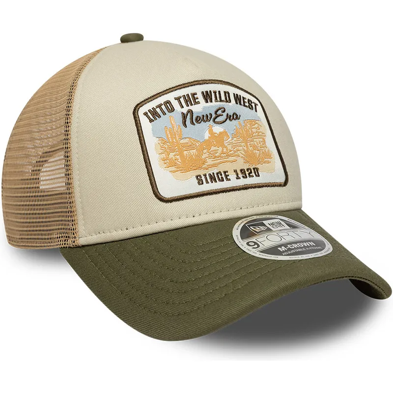 petten-gebogen-beige-snapback-9forty-m-crown-a-frame-van-new-era