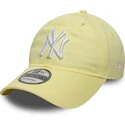 petten-gebogen-geel-verstelbaar-9twenty-league-essential-van-new-york-yankees-mlb-van-new-era