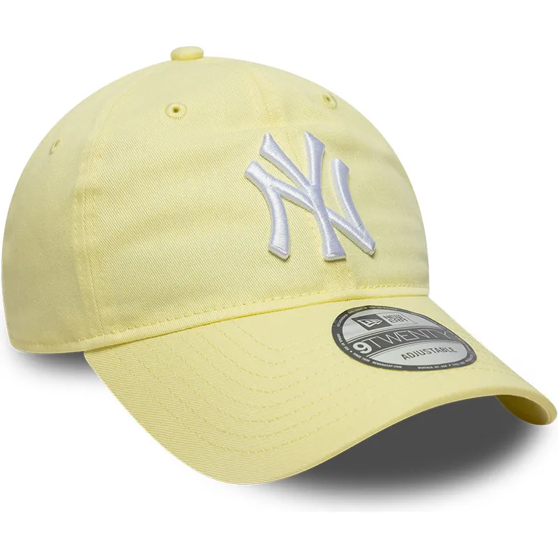 casquette-courbee-jaune-claire-ajustable-9twenty-league-essential-new-york-yankees-mlb-new-era