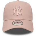 trucker-logo-a-frame-outline-new-york-yankees-mlb-new-era