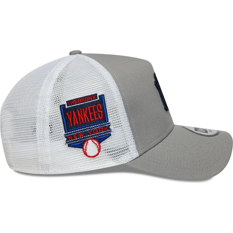 petten-gebogen-grijs-snapback-a-frame-side-patch-van-new-york-yankees-mlb-van-new-era