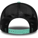 petten-gebogen-multicolor-snapback-a-frame-location-patch-van-portofino-van-new-era