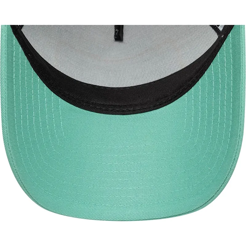 flerfargad-trucker-keps-a-frame-location-patch-fran-portofino-fran-new-era